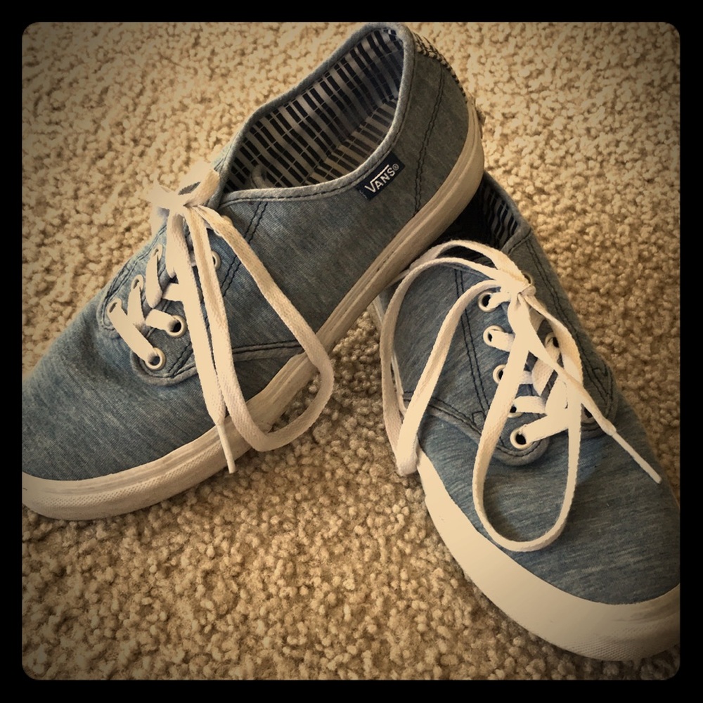 Vans size 8 shoe